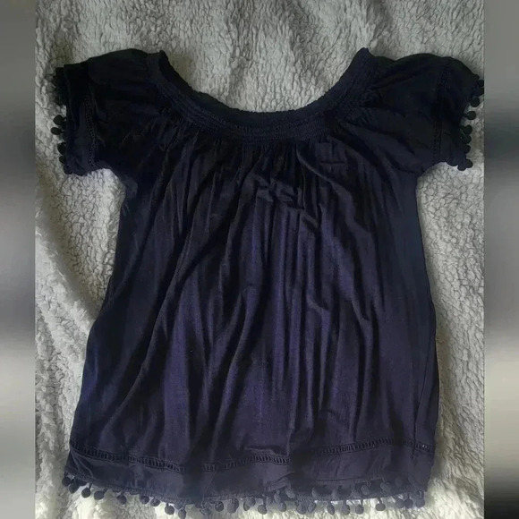 Navy Blue Pom Pom Short Sleeve shirt Women’s Size small - Picture 3 of 5